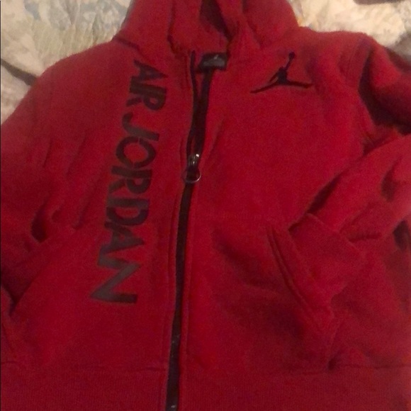 Youth embroidered Jordan hoodie - Picture 4 of 6